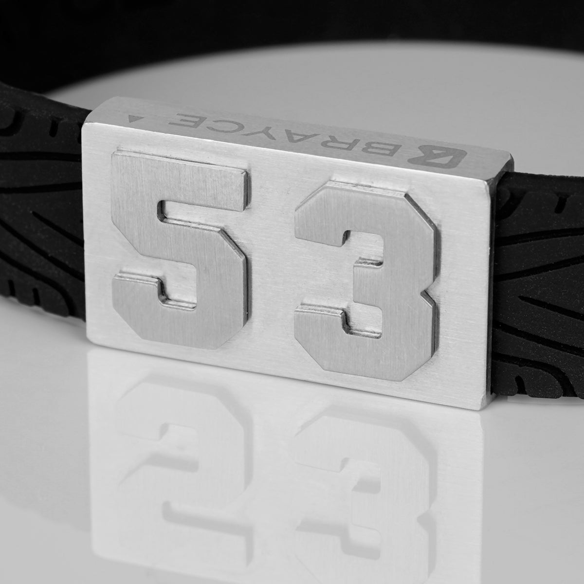BRAYCE Racing bracelet detail 05